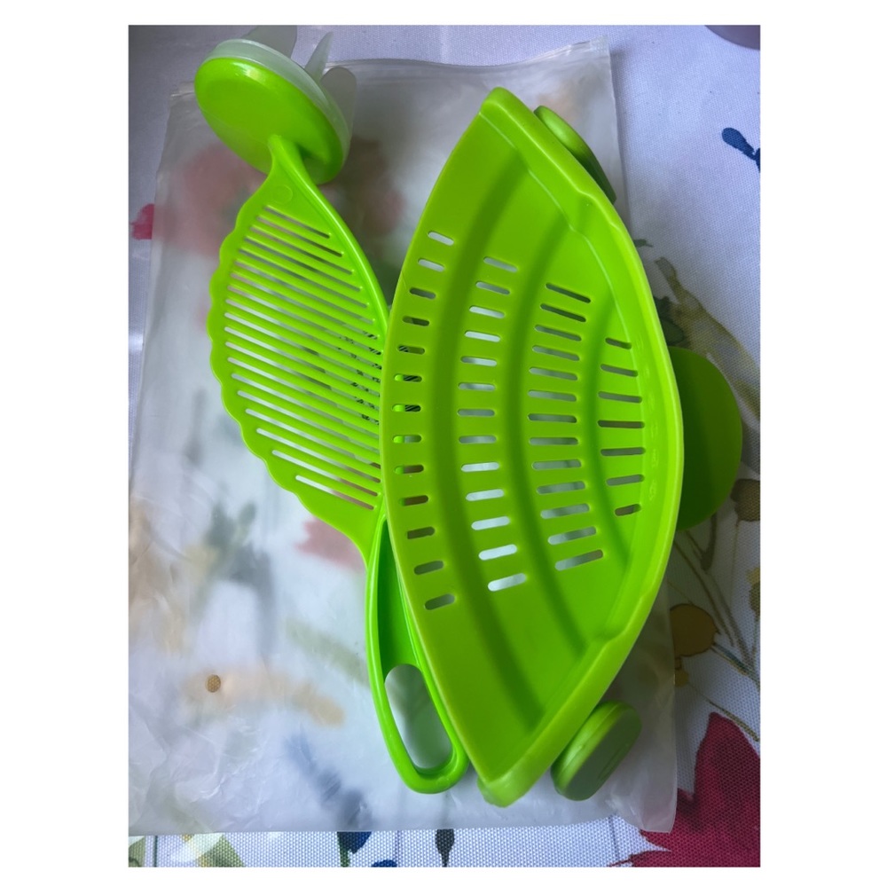 Rubber snap strainer green (NEW)